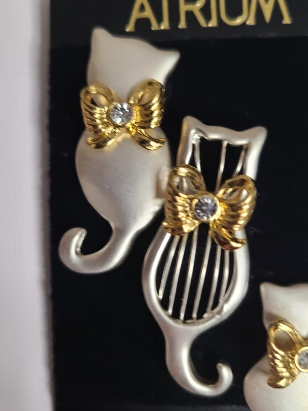 Cat Jewelry 3 Pins Clasp Backings Atrium Silver Tone - Picture 2 of 11